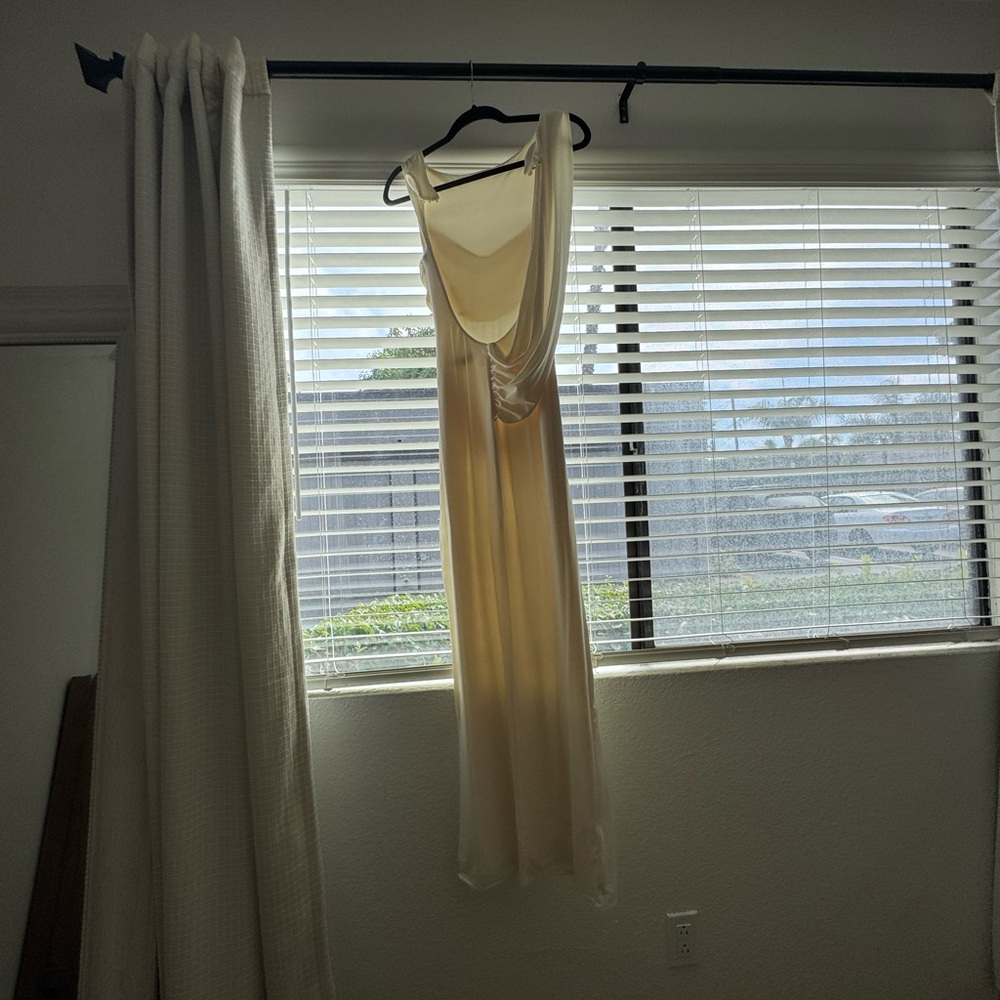 Meshki Cream Maxi Dress - Picture 5 of 5